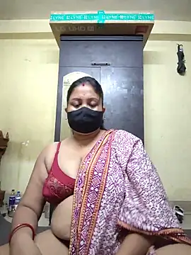 Curvy Trisha online show from 30, 6, 2026