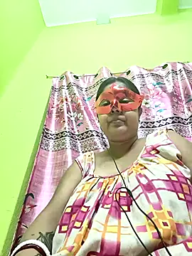 Snapshot of mahi893 chatting on 17, 4, 2026 mahi893 online show from 17, 4, 2026