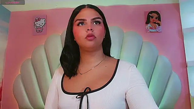 Snapshot of Maia_Hotts chatting on 29, 3, 2026 Maia Hotts online show from 29, 3, 2026