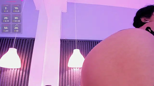 Snapshot of Amyy_Carter chatting on 20, 4, 2026 Amyy Carter online show from 20, 4, 2026
