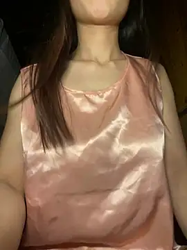 uyensexy online show from 14, 2, 2026