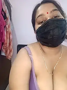 Snapshot of Aliya_Hott chatting on 21, 4, 2026 Aliya Hott online show from 21, 4, 2026