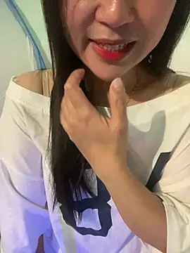 hotgirl-sexy online show from 4, 3, 2026