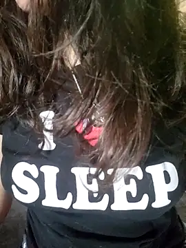 Snapshot of RoxanneRiddle69 chatting on 5, 3, 2026 RoxanneRiddle69 online show from 5, 3, 2026