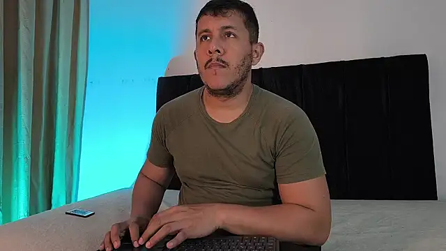 Snapshot of FuckPovHardcoresex chatting on 4, 2, 2026 FuckPovHardcoresex online show from 4, 2, 2026