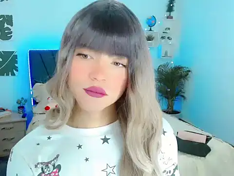 ZoeSchmmit online show from 21, 7, 2026