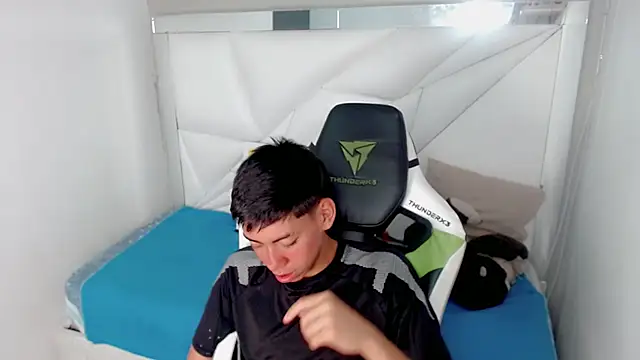 Liarr  online show from 9, 2, 2026