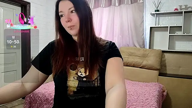 Snapshot of NotYourDoll chatting on 2, 4, 2026 NotYourDoll online show from 2, 4, 2026