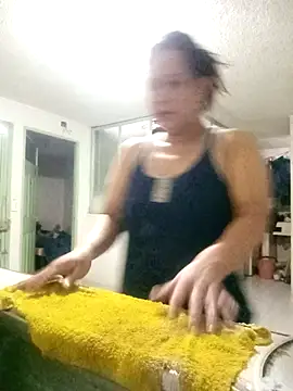 Camil4 milf 1 online show from 24, 2, 2026