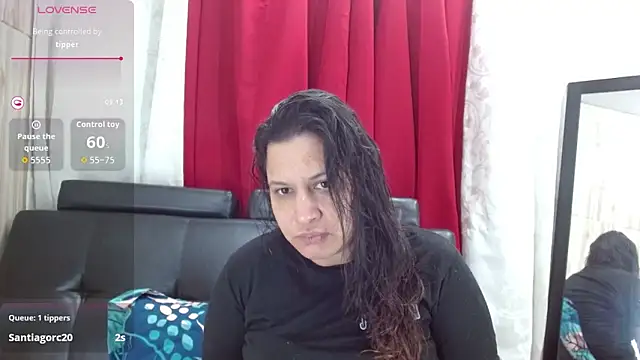 Snapshot of Camil4_milf_1 chatting on 4, 4, 2026 Camil4 milf 1 online show from 4, 4, 2026