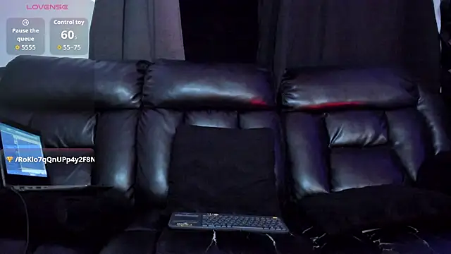 Snapshot of bastian_bigcock chatting on 7, 7, 2026 bastian bigcock online show from 7, 7, 2026