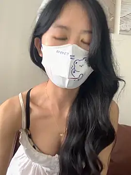 Snapshot of ShouSushi chatting on 15, 3, 2026 ShouSushi online show from 15, 3, 2026