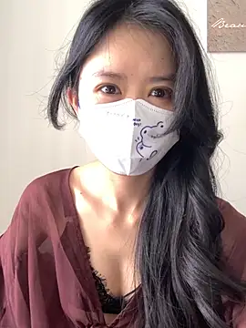 Snapshot of ShouSushi chatting on 17, 4, 2026 ShouSushi online show from 17, 4, 2026