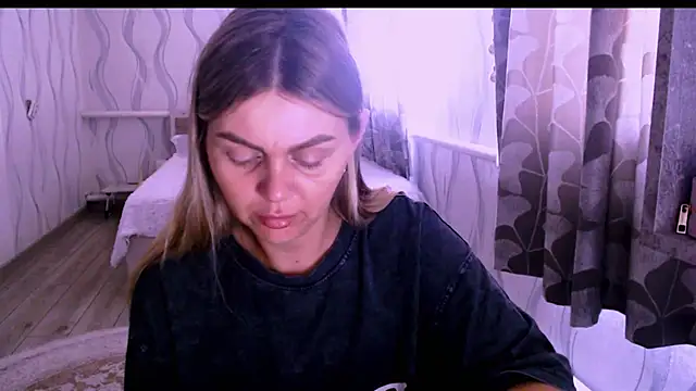Snapshot of MagicKatarina_ chatting on 14, 7, 2026 MagicKatarina online show from 14, 7, 2026
