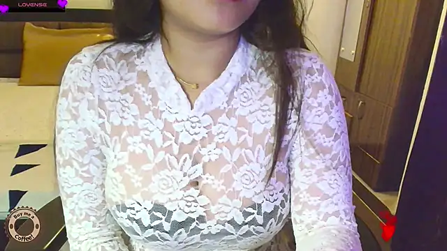Snapshot of Yara-143 chatting on 26, 6, 2026 Yara-143 online show from 26, 6, 2026