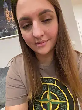 AliceDesmee online show from 16, 2, 2026