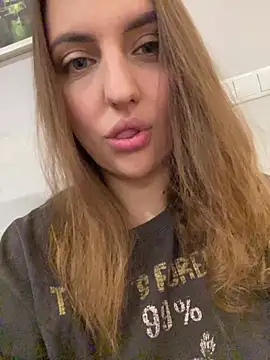AliceDesmee online show from 22, 2, 2026