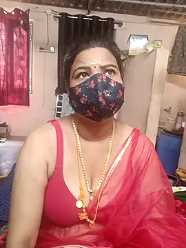 Snapshot of Madhusri_Tamil_Telugu chatting on 28, 4, 2026 Madhusri Tamil Telugu online show from 28, 4, 2026