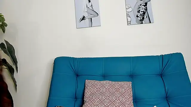 Snapshot of Victoria_Rosee chatting on 20, 2, 2026 Victoria Rosee online show from 20, 2, 2026