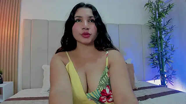 Snapshot of Victoria_Rosee chatting on 11, 5, 2026 Victoria Rosee online show from 11, 5, 2026