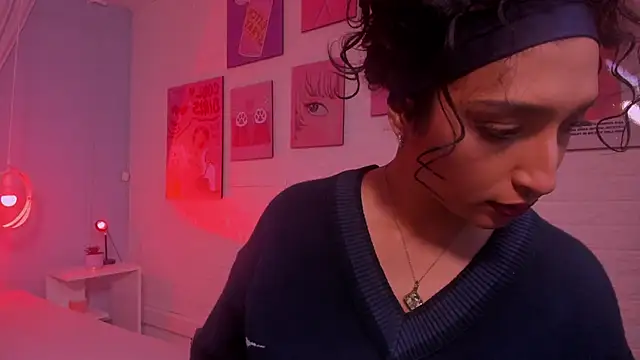 Snapshot of Cleo_Foxx chatting on 10, 6, 2026 Cleo Foxx online show from 10, 6, 2026