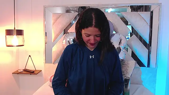 sofy bonnet online show from 2, 2, 2026