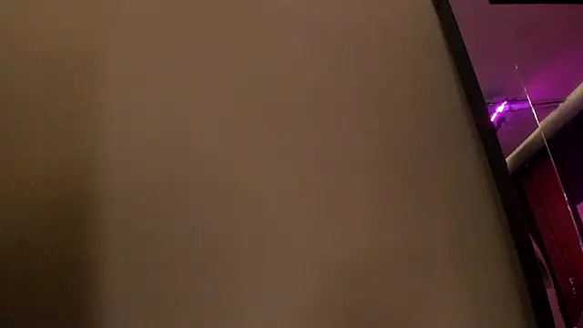 Snapshot of MiaTorres4 chatting on 27, 3, 2026 MiaTorres4 online show from 27, 3, 2026