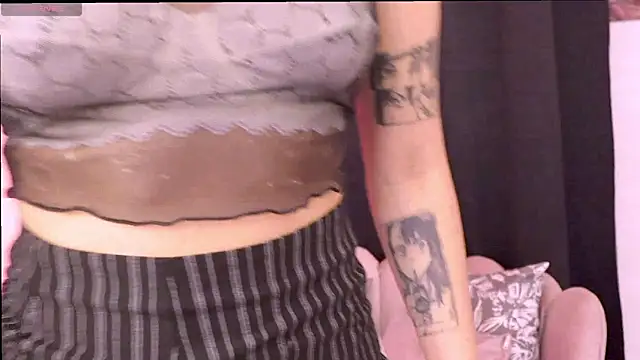 dakotacollins  online show from 9, 3, 2026