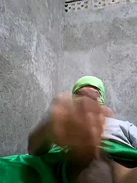 Snapshot of axxxelnoir chatting on 24, 2, 2026 axxxelnoir online show from 24, 2, 2026