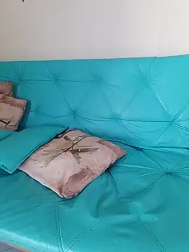 Snapshot of Renataalves chatting on 11, 4, 2026 Renataalves online show from 11, 4, 2026