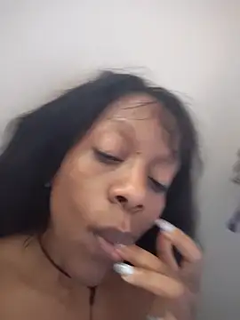 Snapshot of NatalieGainer_goodies chatting on 26, 4, 2026 NatalieGainer goodies online show from 26, 4, 2026
