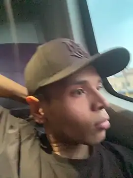 Snapshot of Alejandroo_Montenegro chatting on 28, 2, 2026 Alejandroo Montenegro online show from 28, 2, 2026