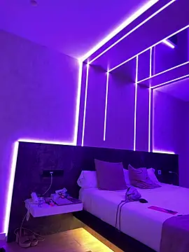 Snapshot of MelaFoxx chatting on 29, 3, 2026 MelaFoxx online show from 29, 3, 2026