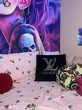 Snapshot of MelaFoxx chatting on 4, 6, 2026 MelaFoxx online show from 4, 6, 2026