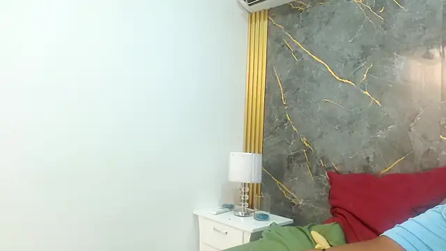 Snapshot of JORDAN_MOOR chatting on 2, 3, 2026 JORDAN MOOR online show from 2, 3, 2026