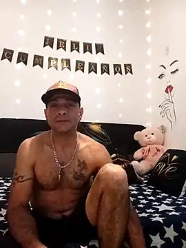 Snapshot of yoahotpetrafiery chatting on 2, 4, 2026 yoahotpetrafiery online show from 2, 4, 2026