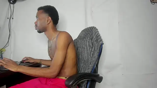 Snapshot of Kofi_exotic_2 chatting on 12, 7, 2026 Kofi exotic 2 online show from 12, 7, 2026