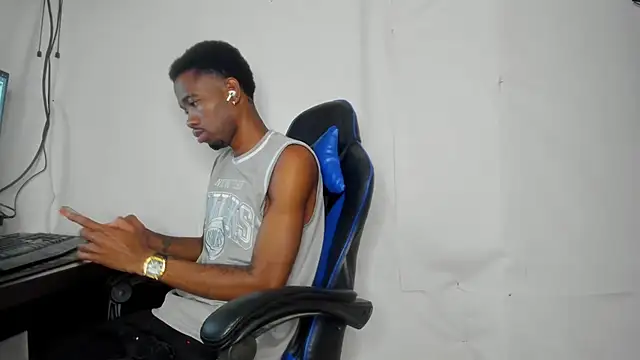 Snapshot of Kofi_exotic_2 chatting on 26, 7, 2026 Kofi exotic 2 online show from 26, 7, 2026