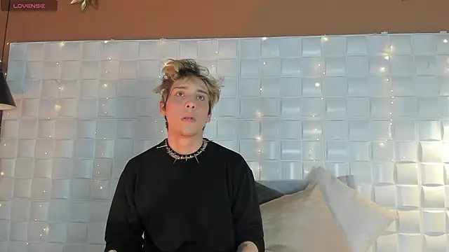 DannyParker  online show from 10, 2, 2026