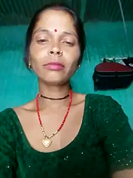 Snapshot of Hot_eras4 chatting on 5, 4, 2026 Hot eras4 online show from 5, 4, 2026