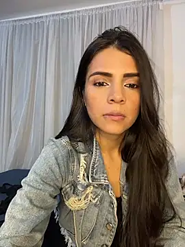 Snapshot of EvaMiranda chatting on 2, 2, 2026 EvaMiranda online show from 2, 2, 2026