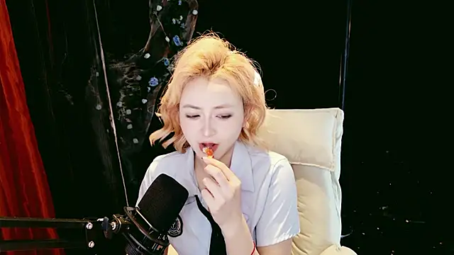 Snapshot of Lady-Mia777 chatting on 11, 2, 2026 Lady-Mia777 online show from 11, 2, 2026