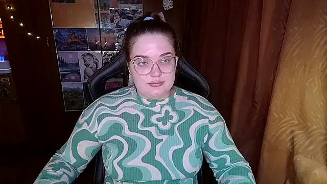 Snapshot of Teasing_Dora chatting on 3, 2, 2026 Teasing Dora online show from 3, 2, 2026