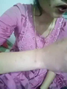 Snapshot of khushi_rawat chatting on 7, 2, 2026 khushi rawat online show from 7, 2, 2026