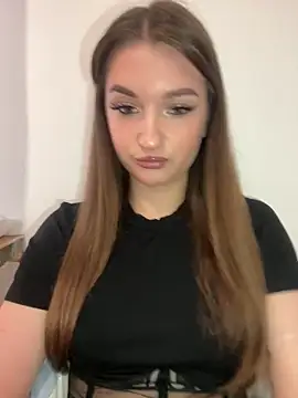 Snapshot of Green_eyes_lady chatting on 10, 3, 2026 Green eyes lady online show from 10, 3, 2026