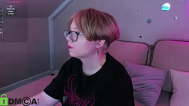 Snapshot of Lauraaa_Smith chatting on 26, 2, 2026 Lauraaa Smith online show from 26, 2, 2026