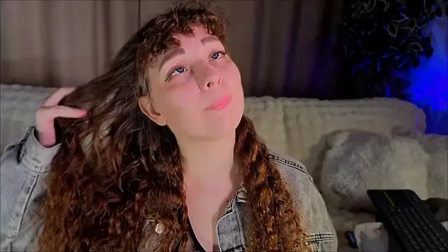 Snapshot of licklissy chatting on 9, 4, 2026 licklissy online show from 9, 4, 2026
