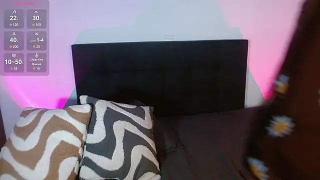 CORAL FOX online show from 29, 7, 2026