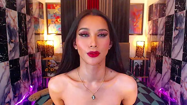 SeductiveSamanthaTS online show from 7, 2, 2026