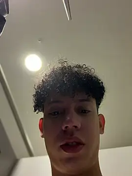 yoursexyjose online show from 12, 7, 2026
